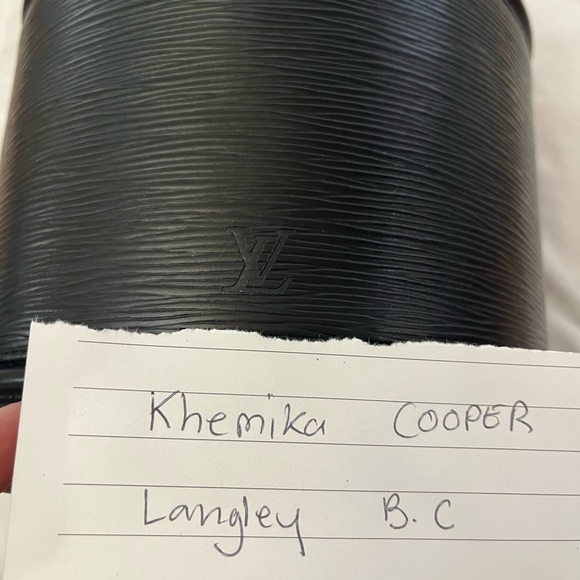 LV EPI BLACK - Picture 10 of 12